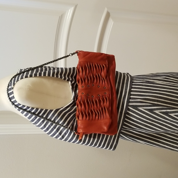 7 Chi Leather Clutch in Rust - Picture 6 of 6